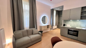 1 BR Apartment Secret Garden